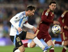 IM体育官网-阿根廷队获得国际足球比赛冠军