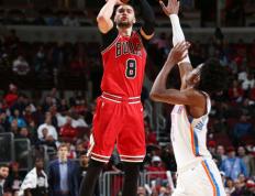 IM体育官网入口-爵士险胜四川队，拉文扛起全队的简单介绍