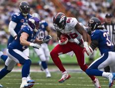 IM体育平台-北非雄狮鏖战郁金香，奥斯梅恩一剑封喉定乾坤—摩洛哥鏖战荷兰关键战纪实