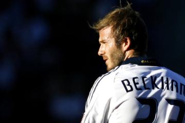 IM体育赛事直播入口-从青岛到纽约，赵继伟率队完胜尼克斯的启示—中国篮球的突破之夜