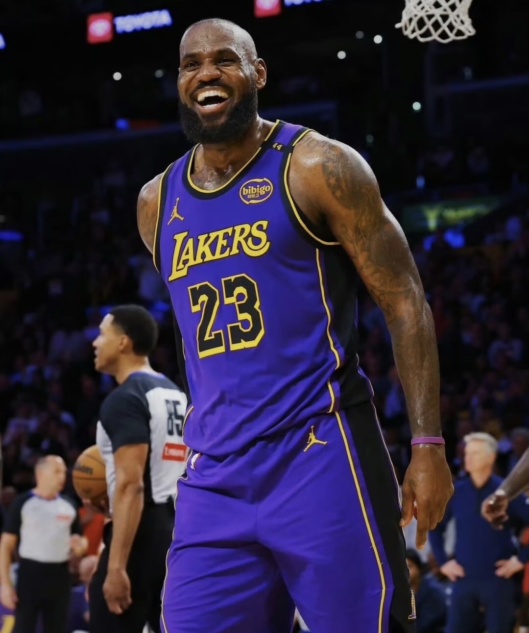 IM体育官方网站-关于灰熊逆转步行者,詹姆斯一己之力扛起全队的信息