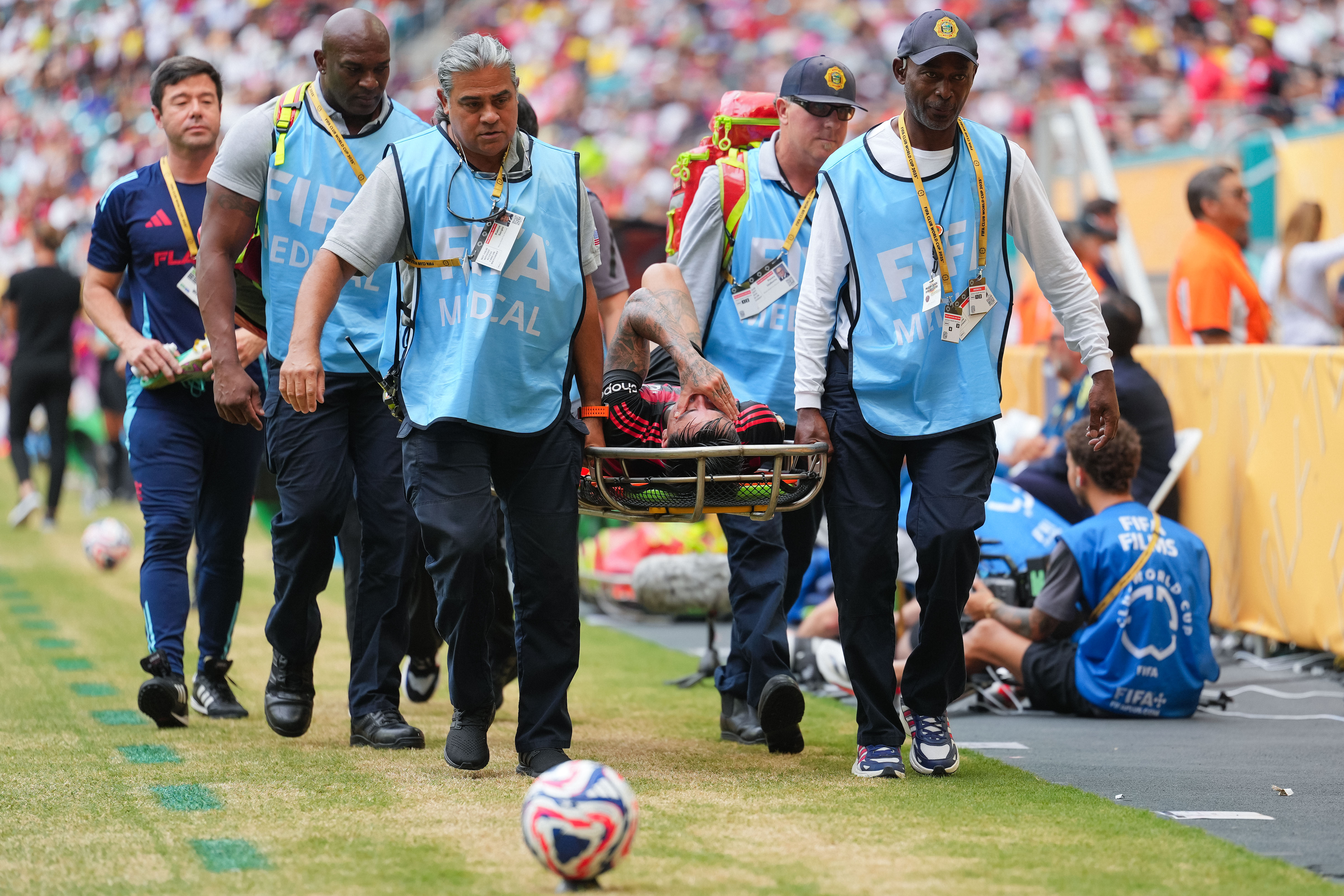 IM体育动画直播通道-包含拜仁慕尼黑球员休憩不足，球队体能下降的词条