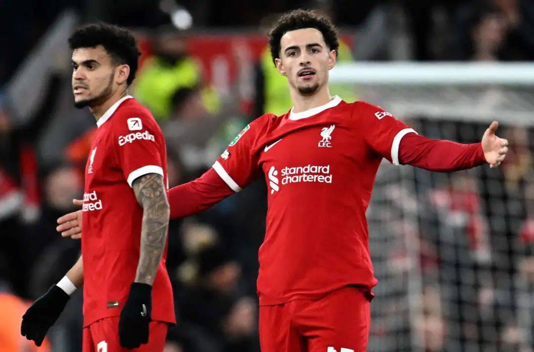 IM体育官方平台-关于谢菲联冷艳表现,力克劲旅在英超比赛中的信息