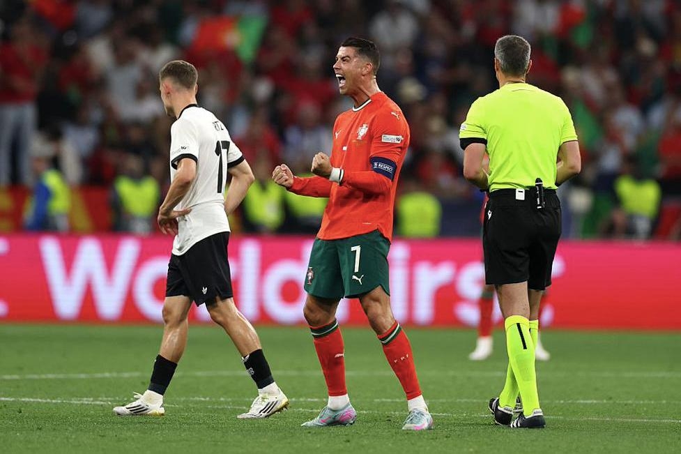 IM体育下载-欧国联比赛新赛季启动,球迷热情高涨的简单介绍