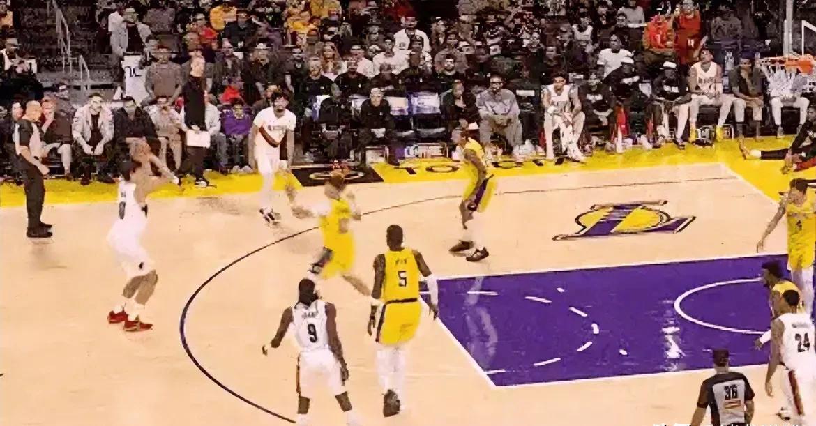 IM体育官方网站-包含开拓者第四节逆转湖人,豪取十连胜的词条