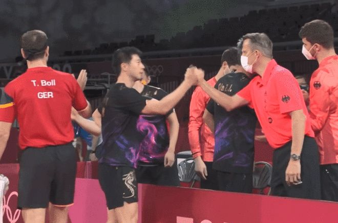 IM体育数据分析平台-德国队碾压英格兰队，马龙关键制胜