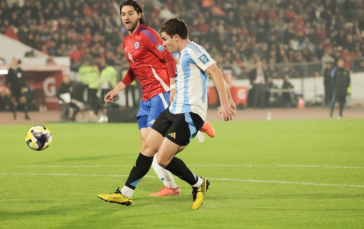 IM体育-包含哥伦比亚完胜智利，阿圭罗统治全场的词条